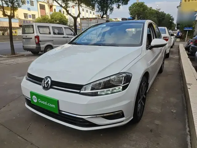 Volkswagen Golf 2018 230TSI Automatic Luxury