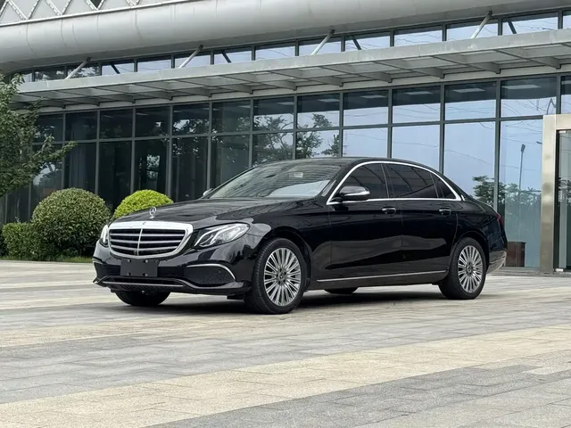 Mercedes-Benz E-Class 2020 E 300 L Fashion