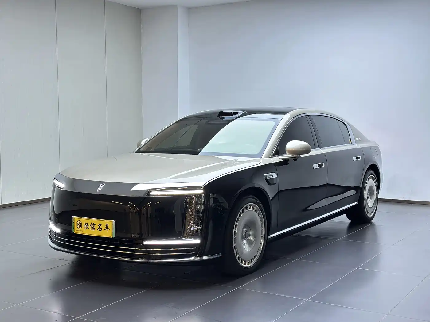 Zunjie S800 2025 Model Extended Range Starlight Executive Edition 4-seater