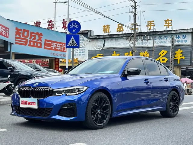 BMW 3 Series 2020 325i M Sport Black Night Package