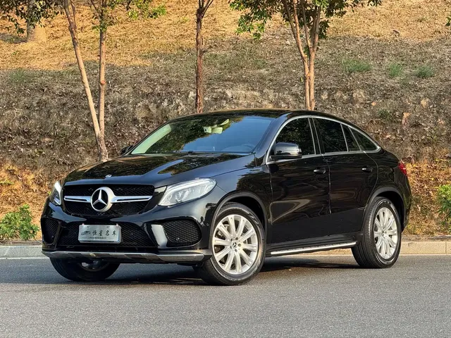 Mercedes-Benz GLE Coupe 2018 GLE 320 4MATIC Coupe SUV