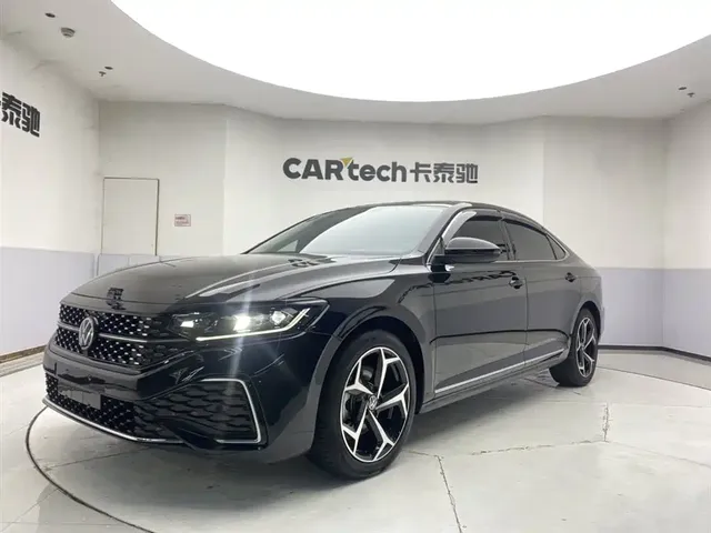 Volkswagen Passat 2024 330TSI Starlight Elite Edition