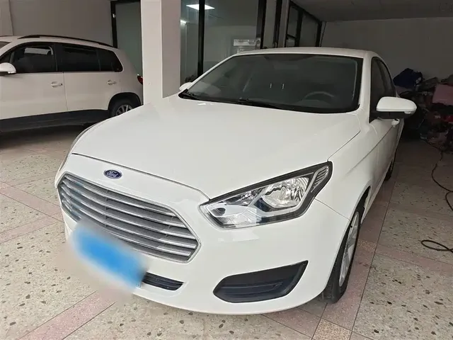 Ford Escort 2019 Facelift 1.5L Auto Premium Edition (TPMS) China VI