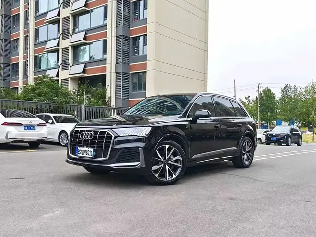 Audi Q7 2021 55 TFSI quattro S line Sport