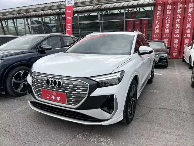 Audi Q4 e-tron 2024 40 e-tron Creation Edition