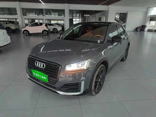 Audi Q2L 2018 35 TFSI Launch Exclusive Edition China VI