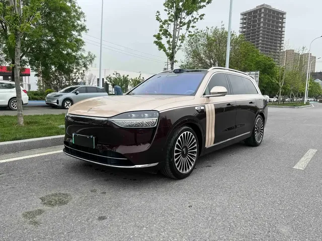 AITO Wenjie AITO M9 2025 Extended Range Ultra 52kWh 6-Seater