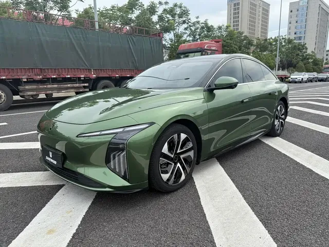 Dongfeng Fengxing Stellar S7 2024 555 Joy Edition