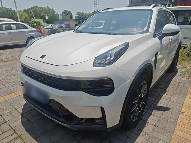 Lynk & Co 01 2021 2.0TD 2WD Pro