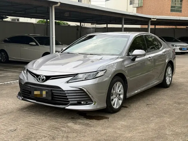 Toyota Camry 2022 2.0GVP Leading Edition