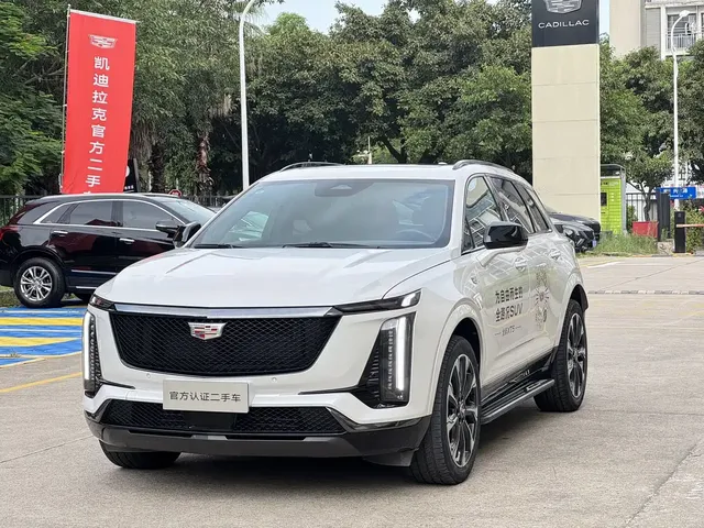 Cadillac XT5 2025 Model 2.0T Platinum