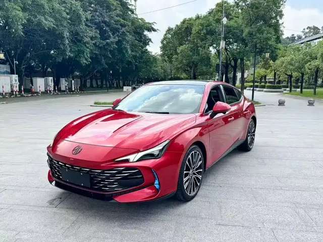 MG 7 2023 1.5T DCT Ultimate Comfort Edition