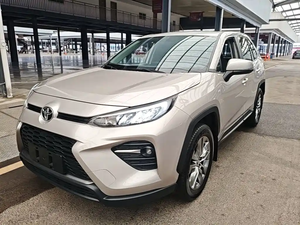 Toyota Wildlander 2023 2.0L CVT FWD LE