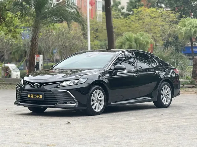 Toyota Camry 2022 2.0GVP Leading Edition