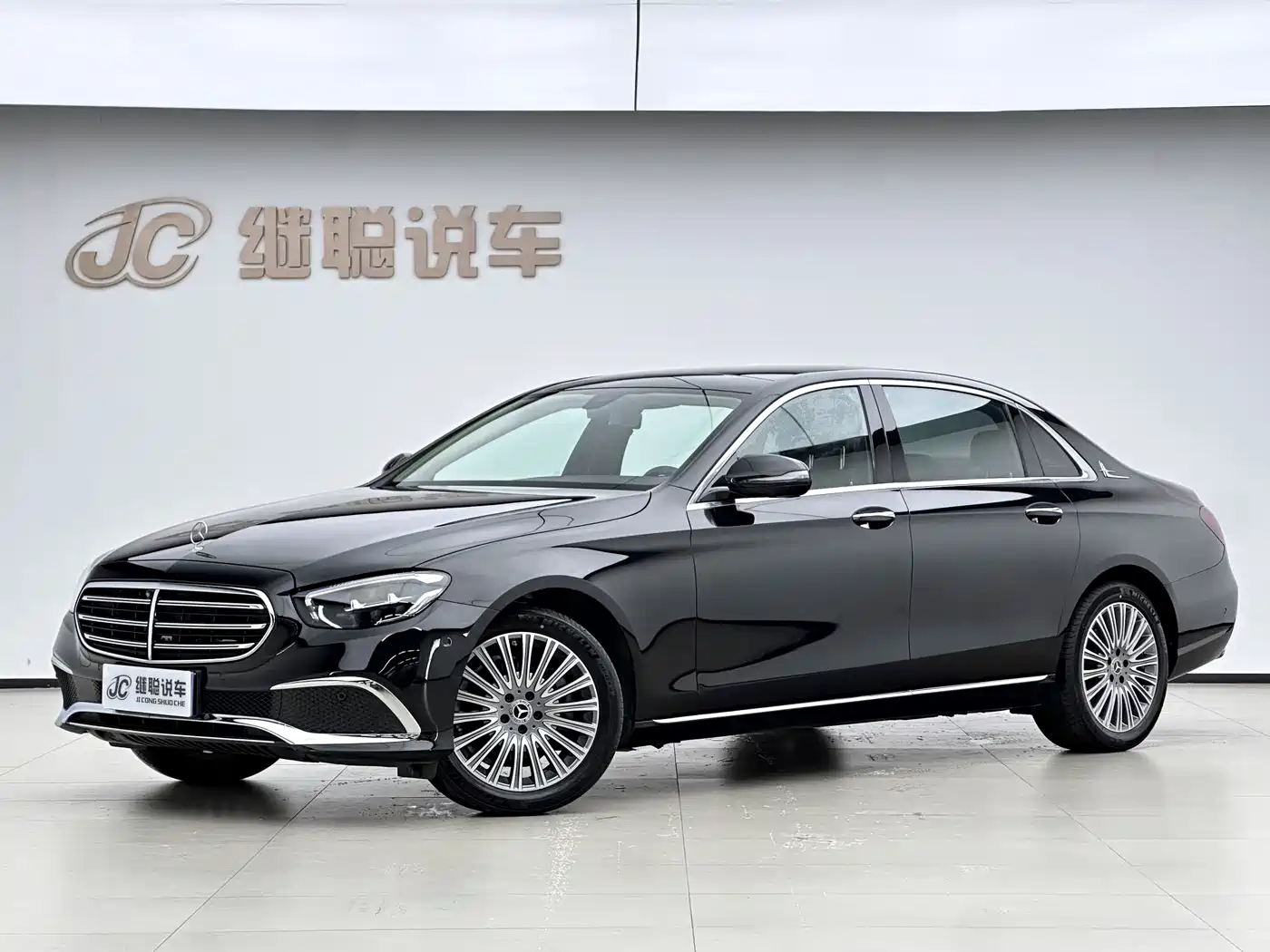 Mercedes-Benz E-Class 2023 E 300 L Luxury