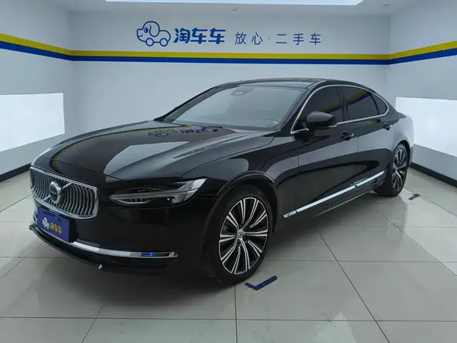 Volvo S90 2025 B5 Zhiyuan Luxury Edition