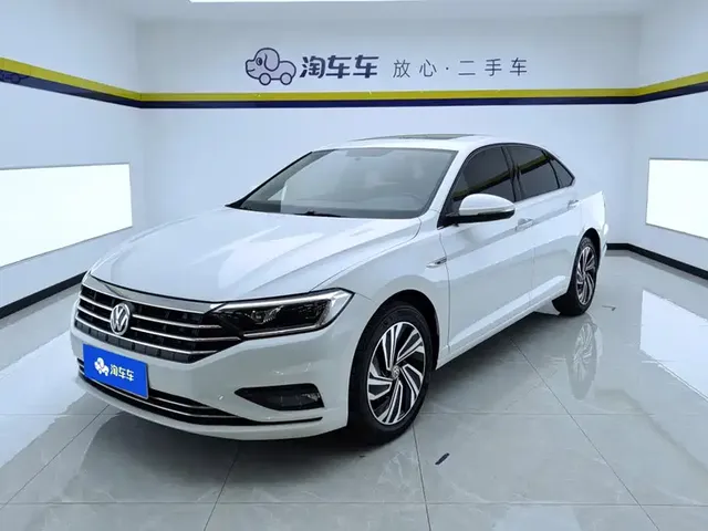 Volkswagen Sagitar 2022 200TSI DSG Soaring Edition