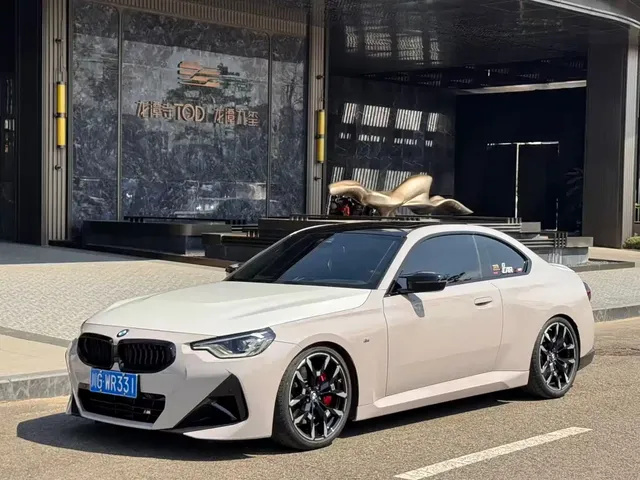 BMW M240i 2024 M240i