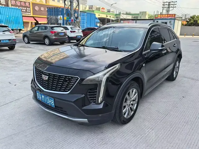 Cadillac XT4 2018 28T FWD Leading Edition