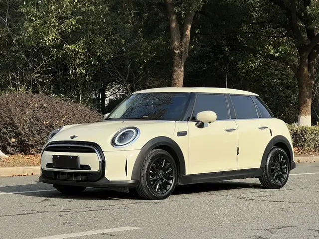 MINI MINI 2023 1.5T ONE 5-Door