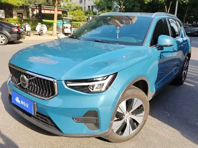 Volvo XC40 2024 B3 Smart Elite Luxury Edition