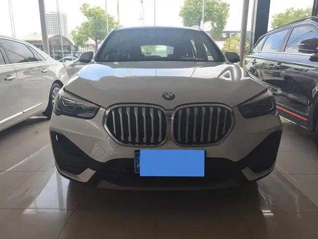BMW X1 2022 sDrive25Li Leading