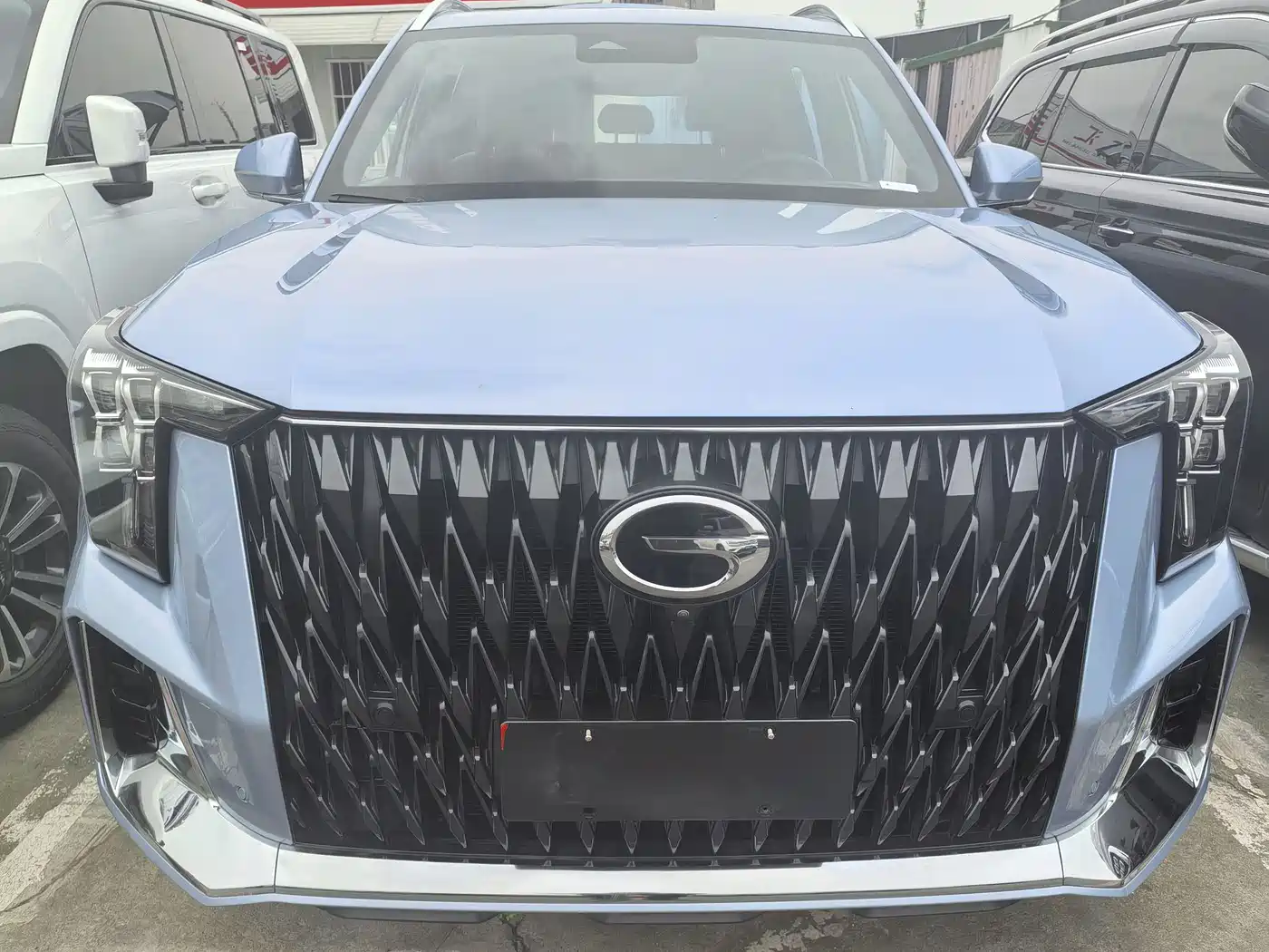 GAC Trumpchi GS8 2022 Dual Engine Series 2.0TM 2WD Premium Edition (7-Seater)
