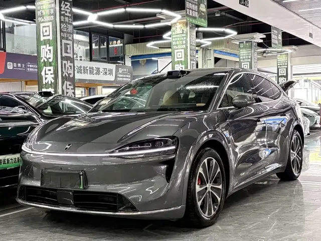 Zhijie Luxeed R7 2026 Range Extender Ultra