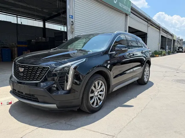 Cadillac XT4 2018 28T FWD Leading Edition