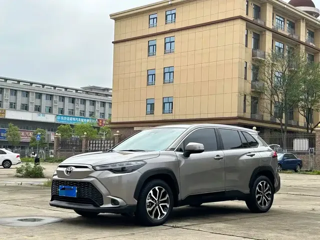Toyota Frontlander 2023 2.0L CVT Luxury Edition