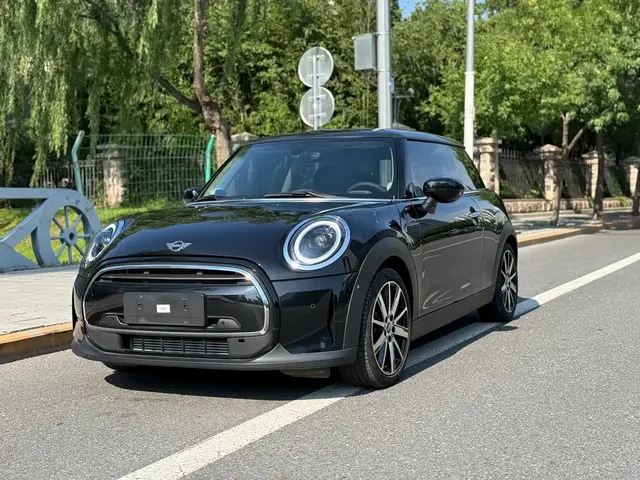 MINI MINI 2023 1.5T COOPER King's Cross Special Edition
