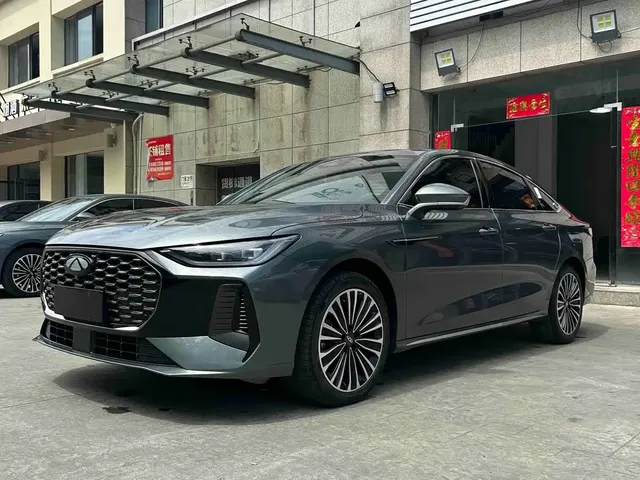 Chery Fengyun A8L 2025 1.5TGDI 145km Luxury