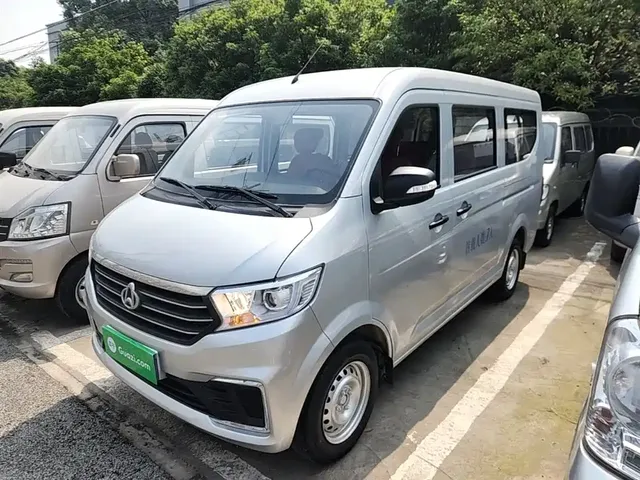 Changan Kuayue xing V3 2023 1.5L Gasoline Standard 7-seater Passenger Vehicle
