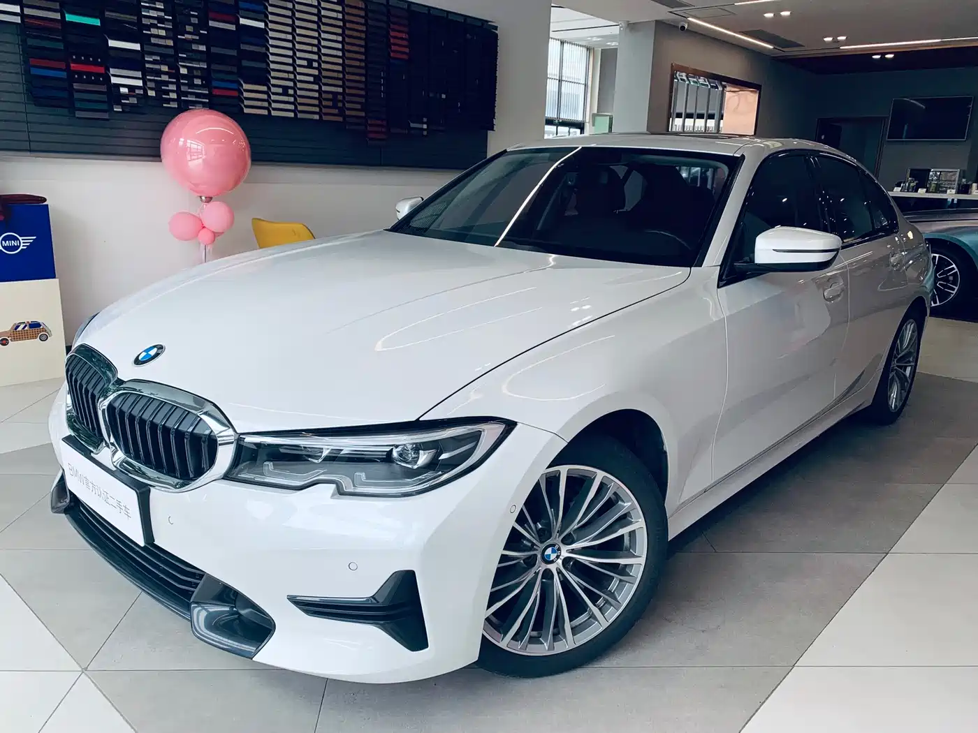 BMW 3 Series 2020 320i Sport Package