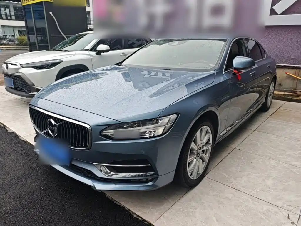 Volvo S90 2020 T5 Momentum Luxury Edition