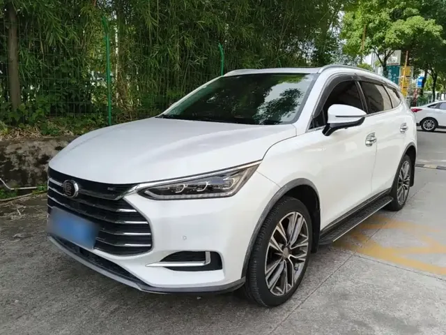 BYD Tang 2018 2.0T Automatic Smart Connection Honor Edition 7-Seater China V
