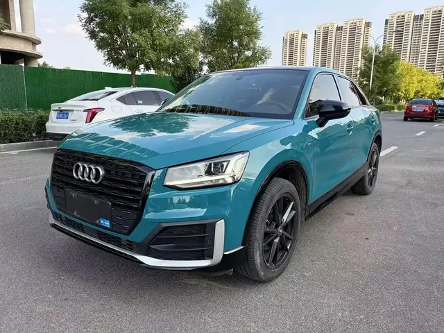 Audi Q2L 2020 35 TFSI Fashion Dynamic Model