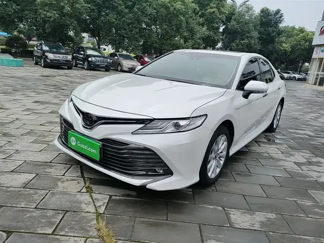 Toyota Camry 2019 2.0G Luxury Edition China VI