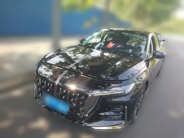 Hongqi H6 2024 Model 2.0T Elegance Edition