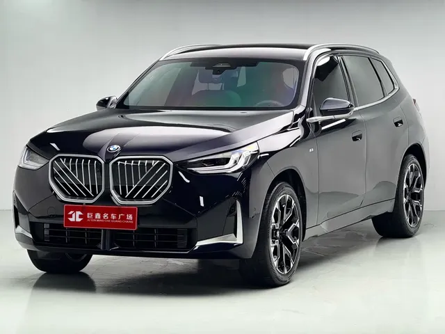 BMW X3 2025 xDrive30L Leading Model M Sport Black Package