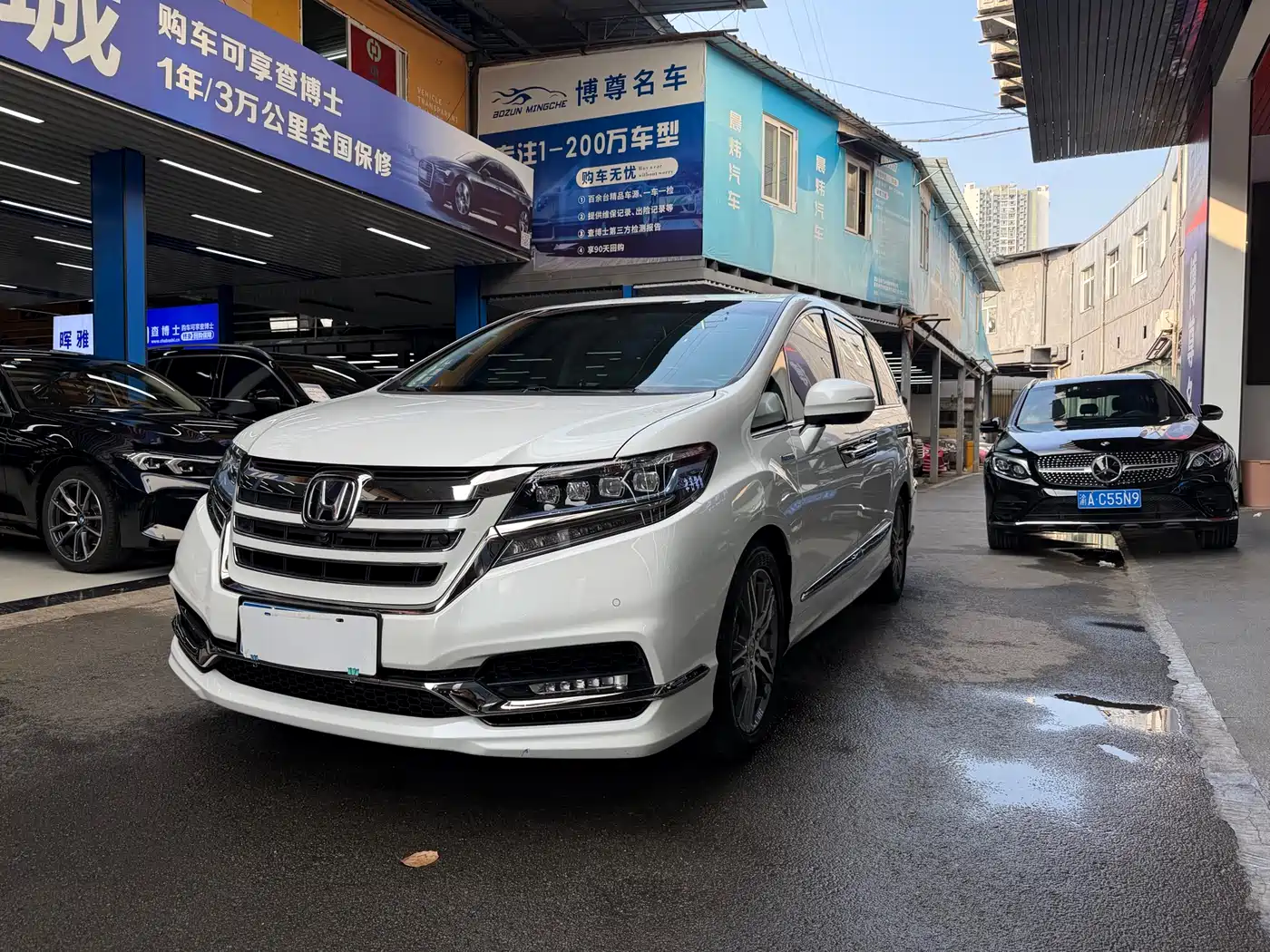 Honda Elysion 2019 2.0L Hybrid Supreme Edition