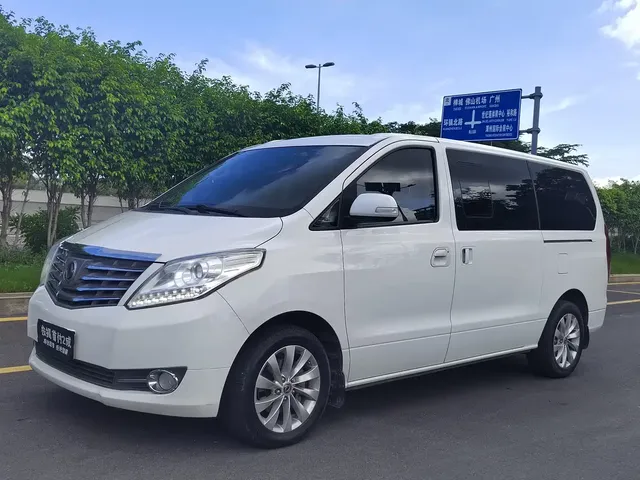 Dongfeng Fengxing CM7 2018 Facelift 2.0T Automatic Premium Type