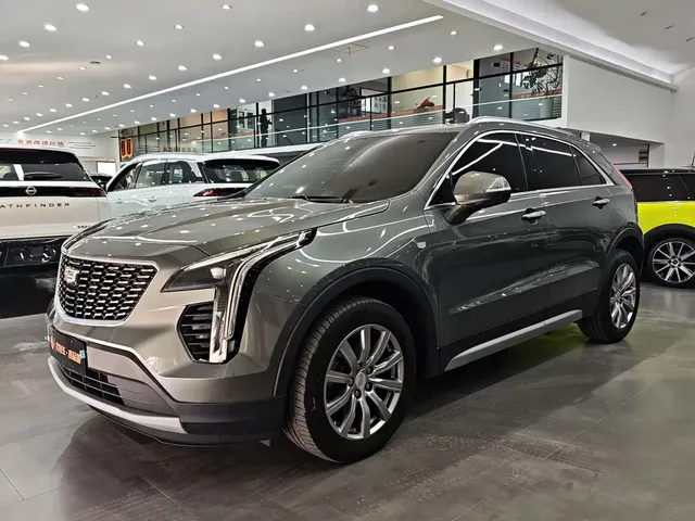 Cadillac XT4 2018 28T FWD Leading Edition