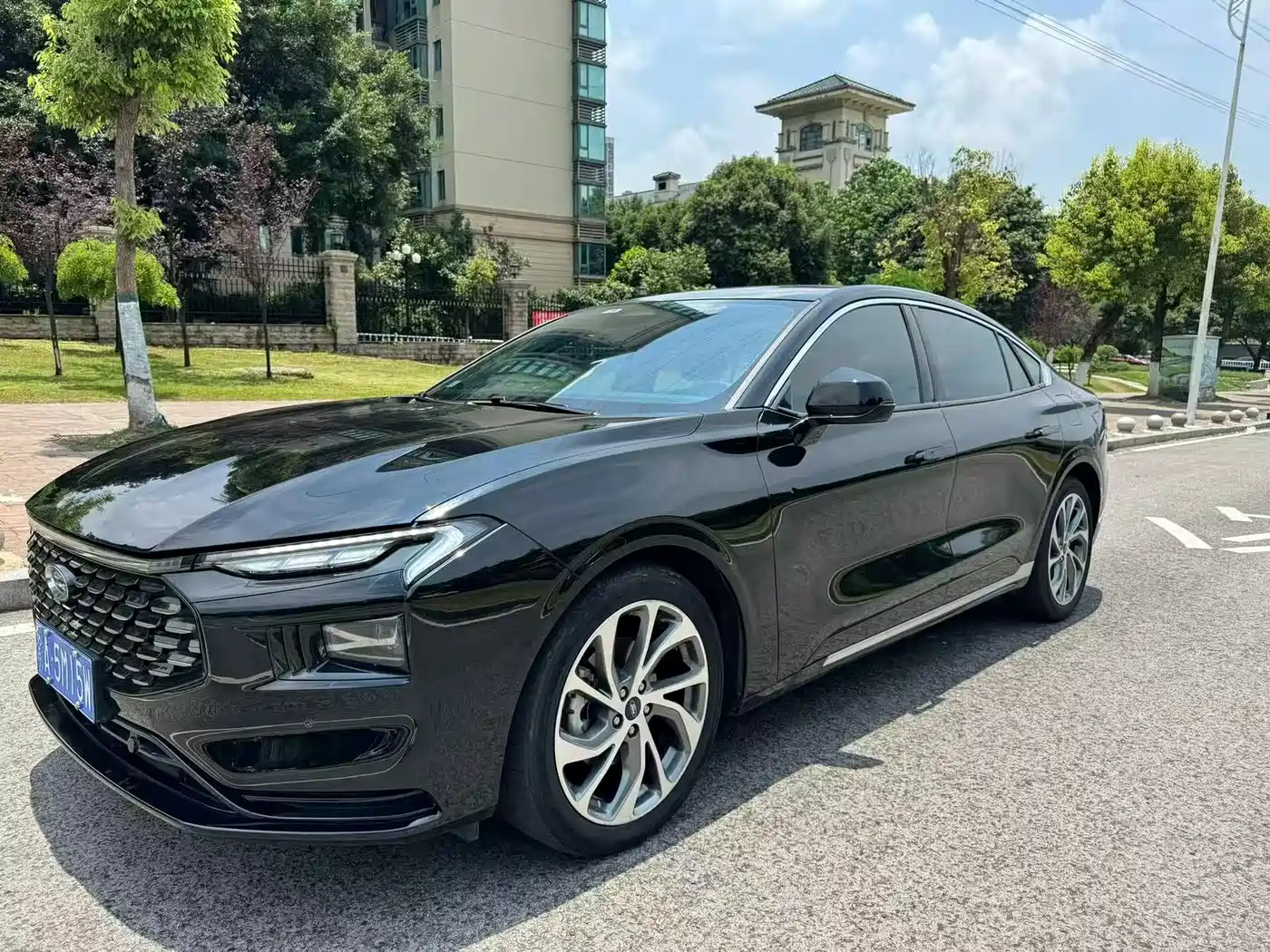 Ford Mondeo 2022 Facelift EcoBoost 245 Premium