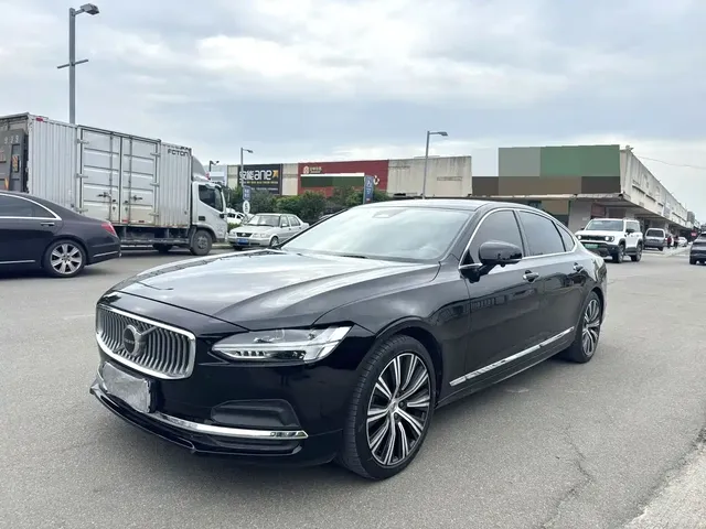 Volvo S90 2023 B5 Intelligent Comfort Luxury Edition