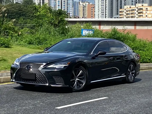 Lexus LS 2021 500h Excellence Edition