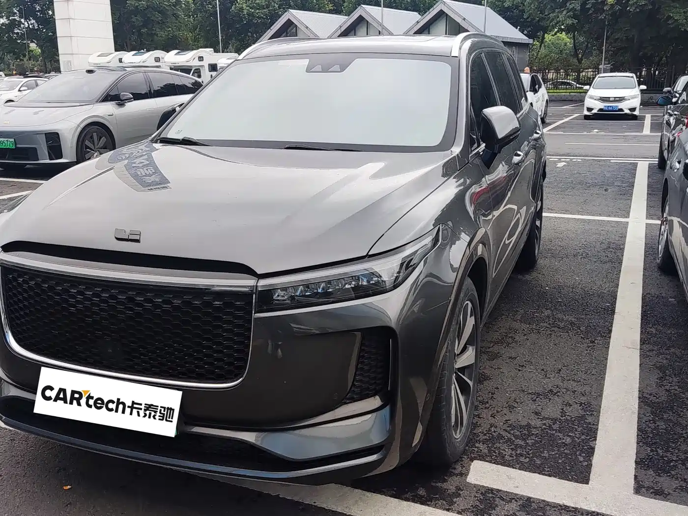 Li Auto Li ONE 2020 Extended Range 6-seater
