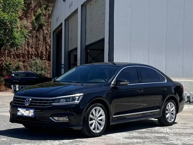 Volkswagen Passat 2017 330TSI DSG Prestige