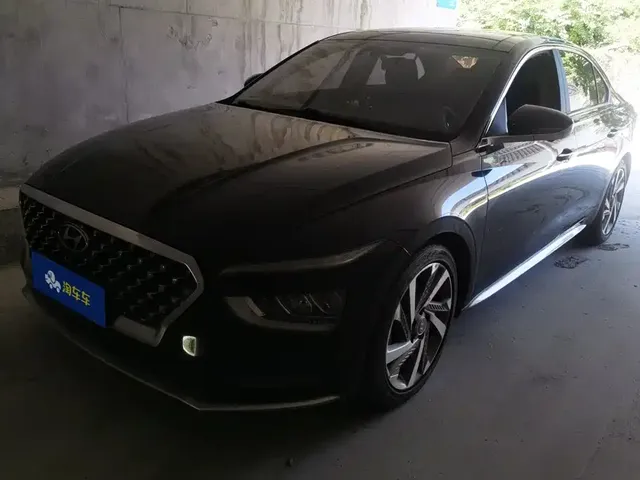 Hyundai Mistra 2021 270TGDi DCT TOP Flagship