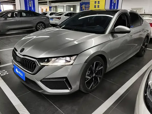 Škoda Octavia 2021 PRO TSI280 DSG Premium Edition